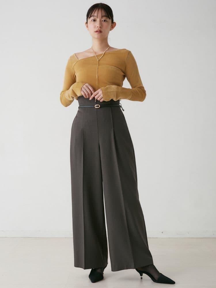 イエベ春/イエベ秋服 アシンメトリー薄手シアーブラウス