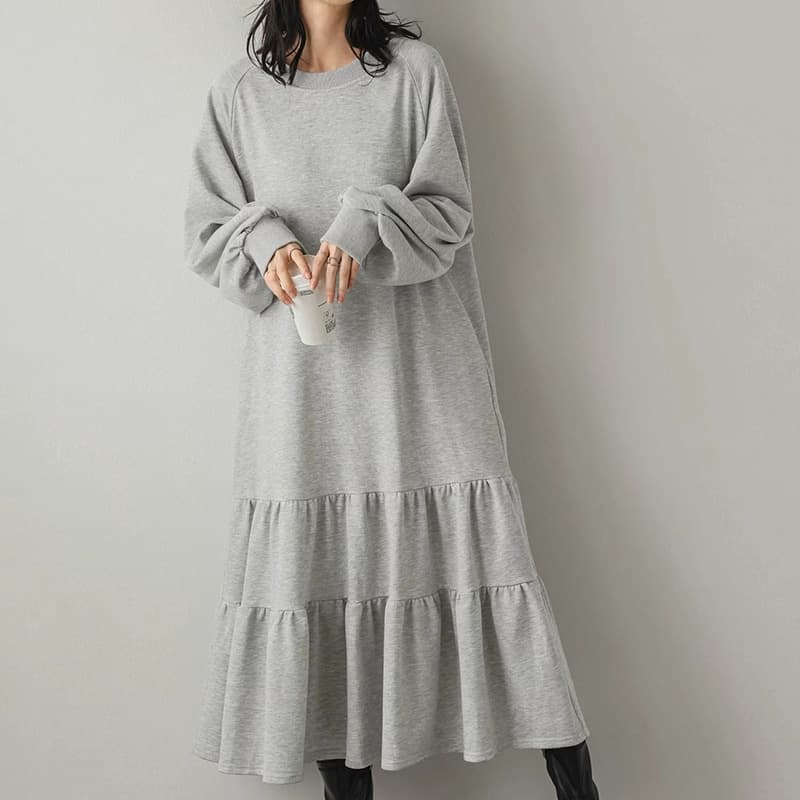 イエベ春/イエベ秋服 ぽわん袖ティアードニットワンピース