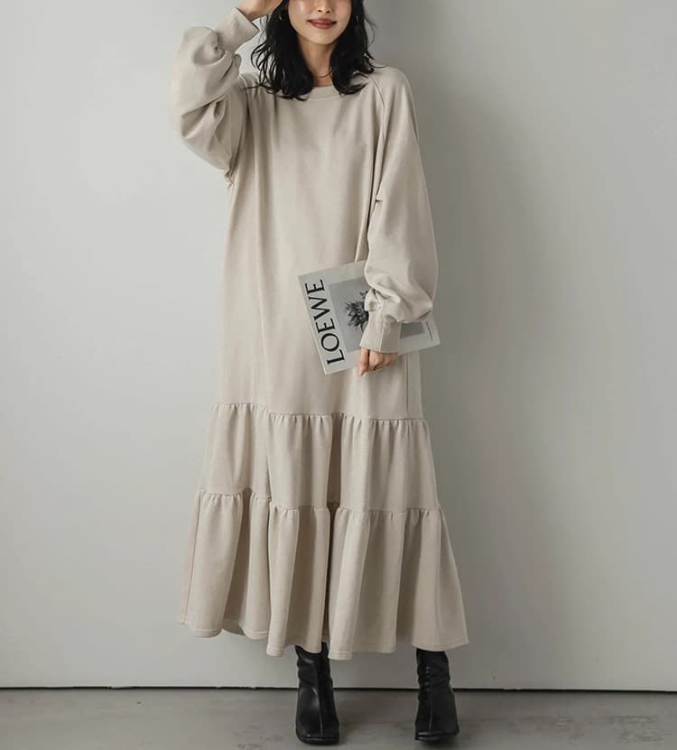 イエベ春/イエベ秋服 ぽわん袖ティアードニットワンピース
