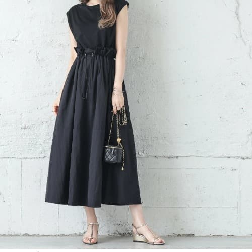 イエベ春/イエベ秋服 フリルギャザーワンピース