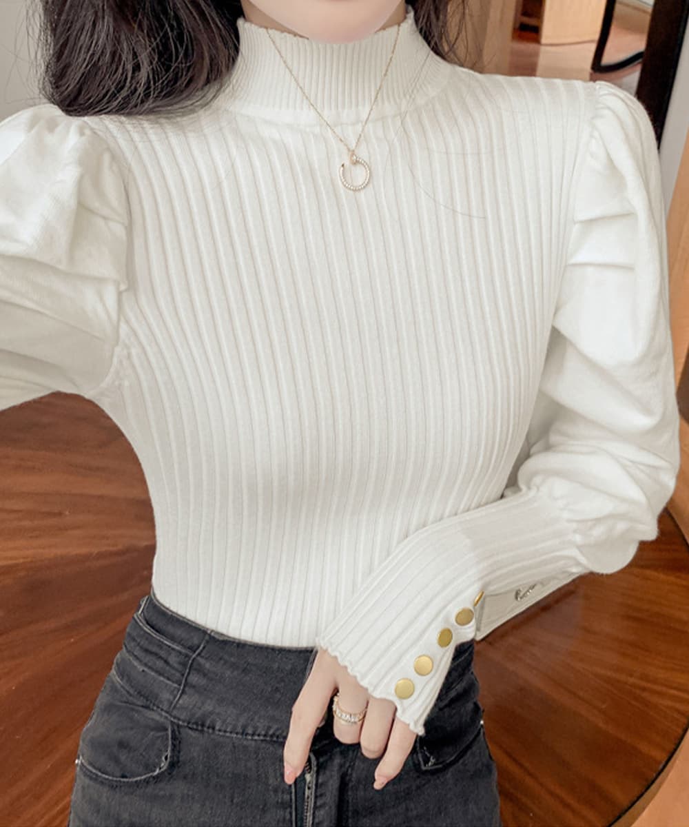 イエベ春/イエベ秋服 金ボタン付きハイネックニットトップス