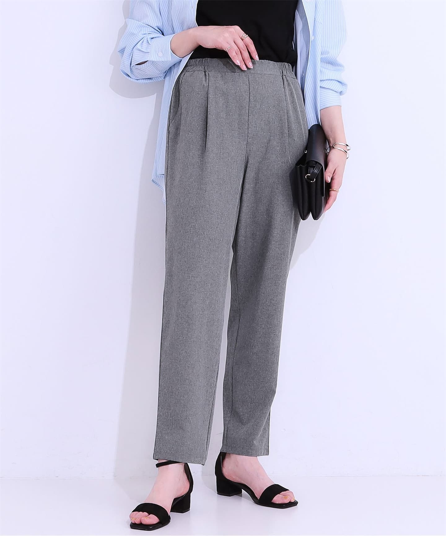 イエベ春/イエベ秋服 やわらか仕立て上品テーパードパンツ