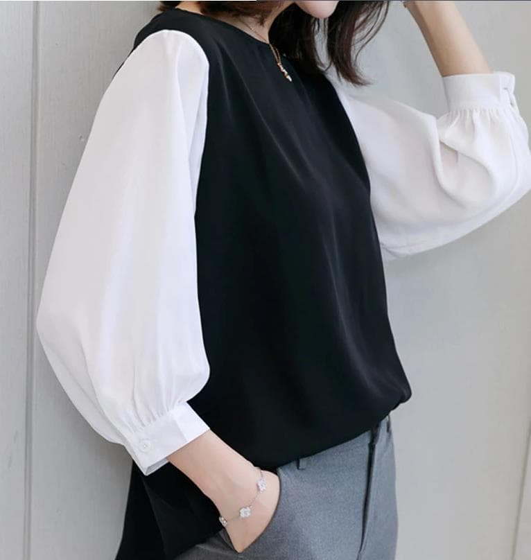 ぽわん袖シフォンシャツ