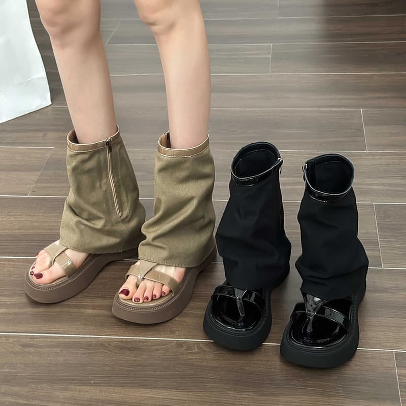 イエベ秋服 ソックスサンダルブーツ