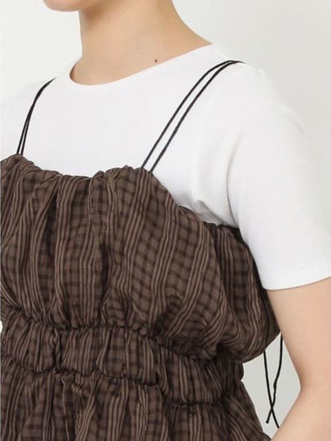 イエベ春/イエベ秋服 切替フリルキャミビスチェ