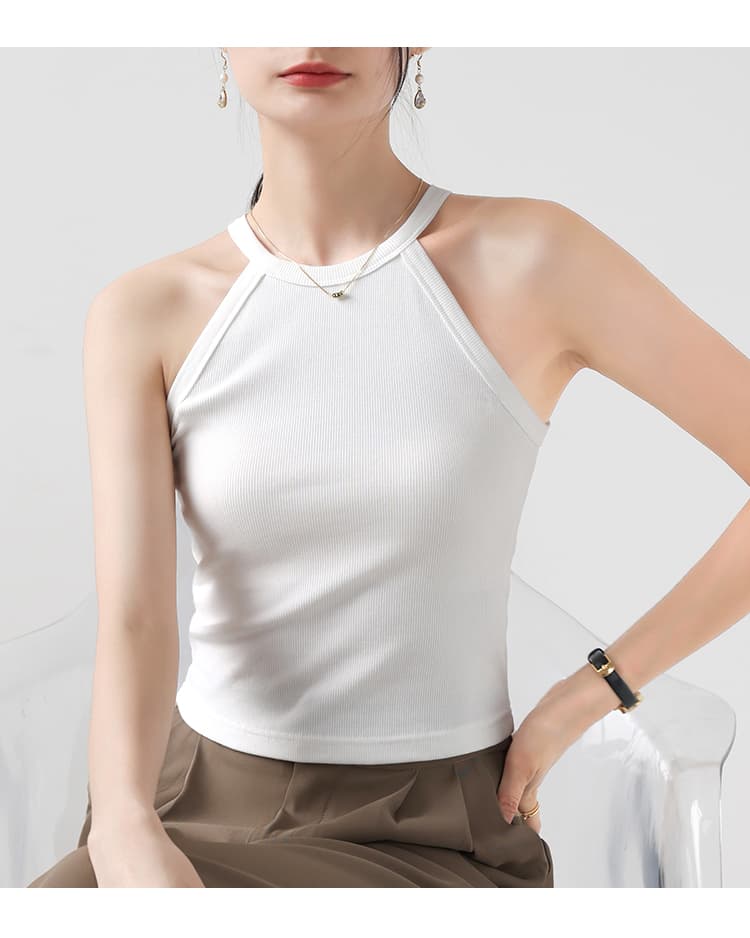 イエベ春/イエベ秋服 すっきりホルターネックリブトップス
