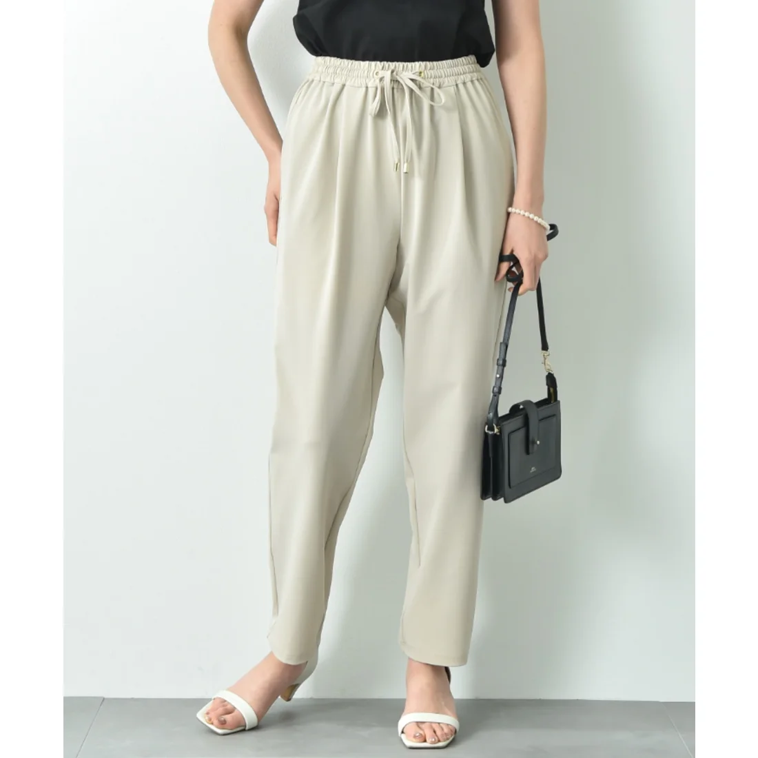 イエベ春/イエベ秋服 すっきりシルエット リラックスパンツ