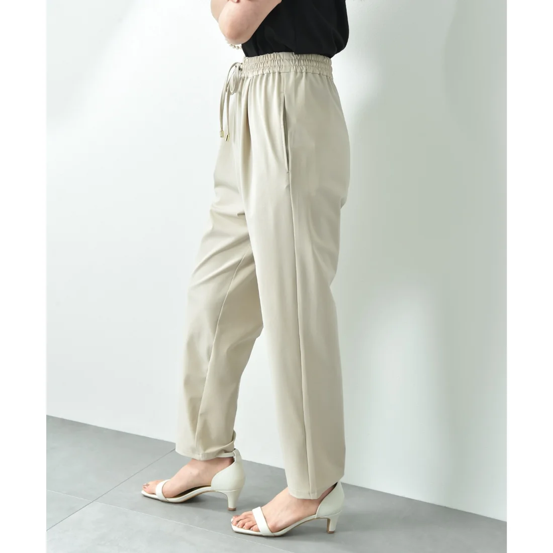 イエベ春/イエベ秋服 すっきりシルエット リラックスパンツ