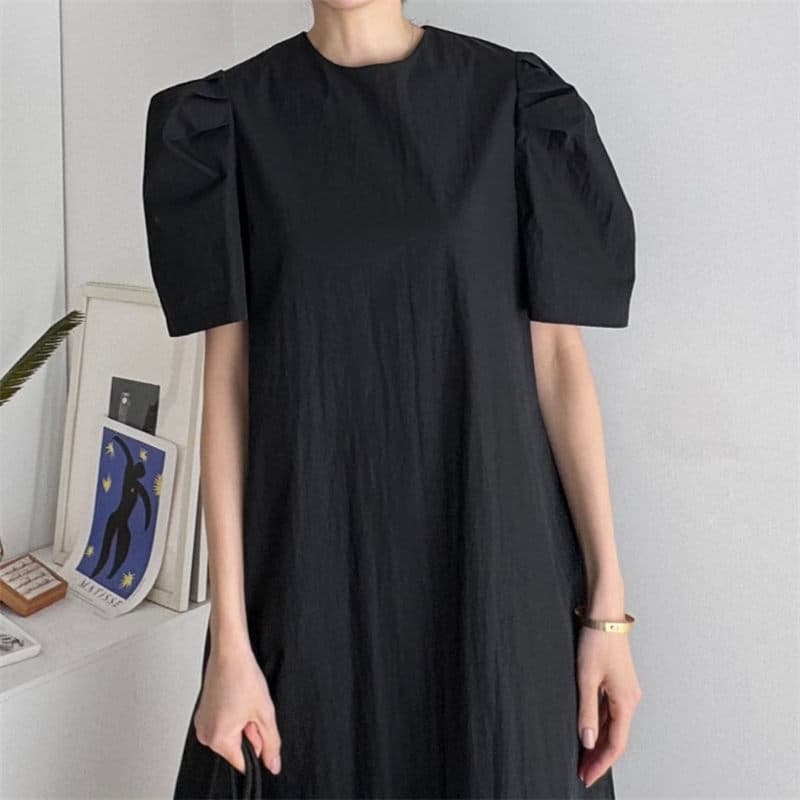 イエベ春服 パフスリーブティアードワンピース