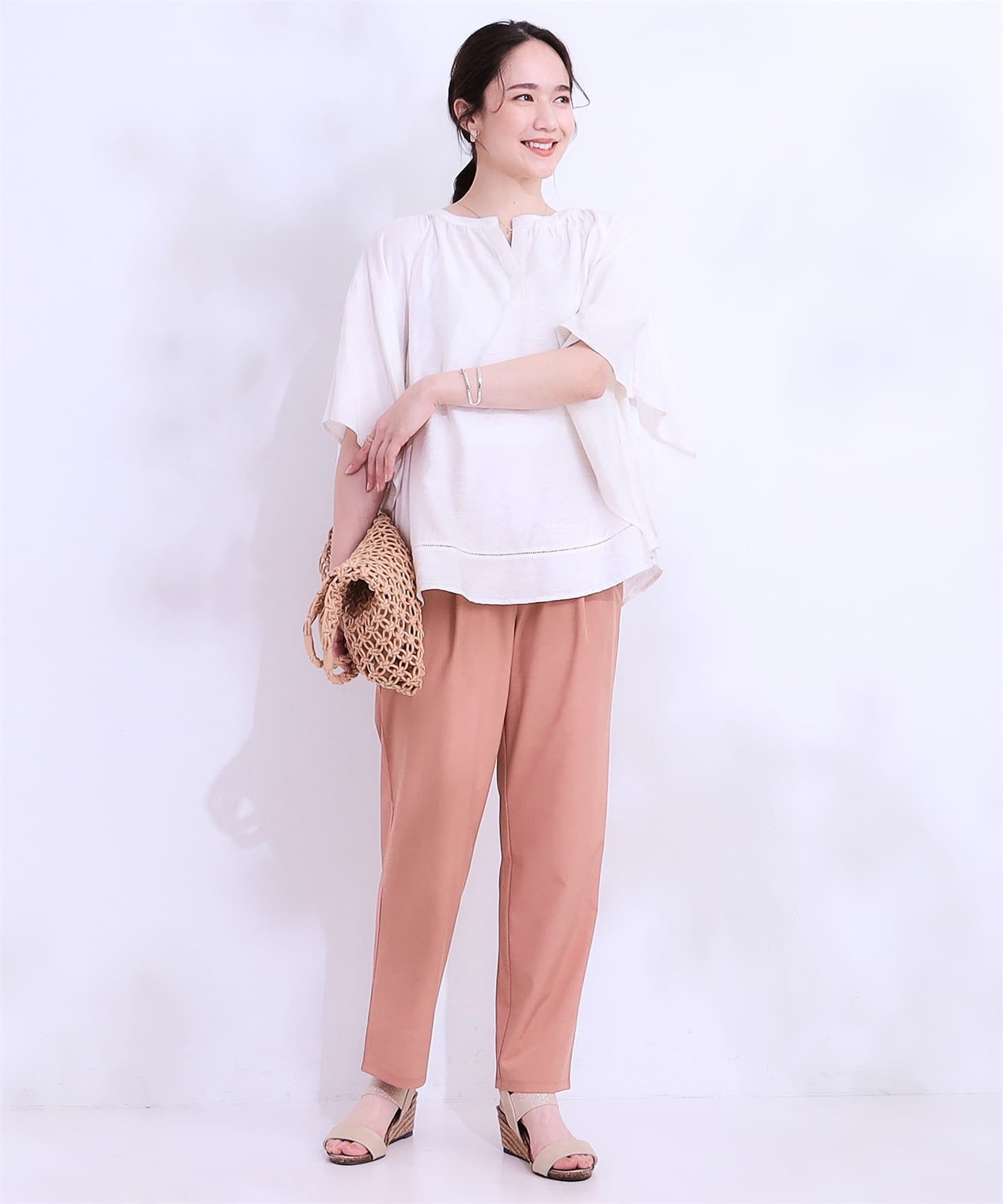 イエベ春/イエベ秋服 やわらか仕立て上品テーパードパンツ