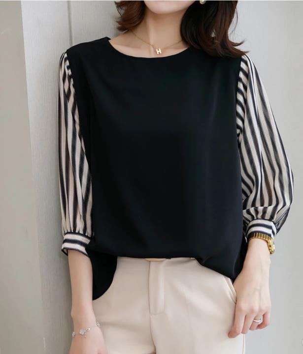 ぽわん袖シフォンシャツ