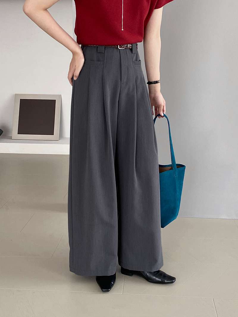 イエベ秋服 クラシカル艶めきワイドパンツ