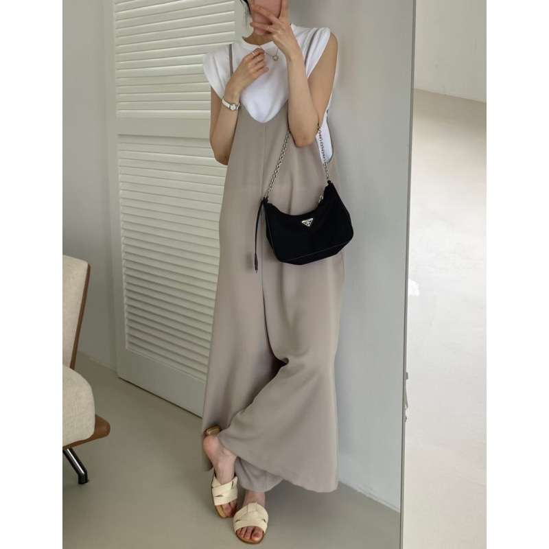 イエベ春/イエベ秋服 シンプル優雅なキャミワンピース