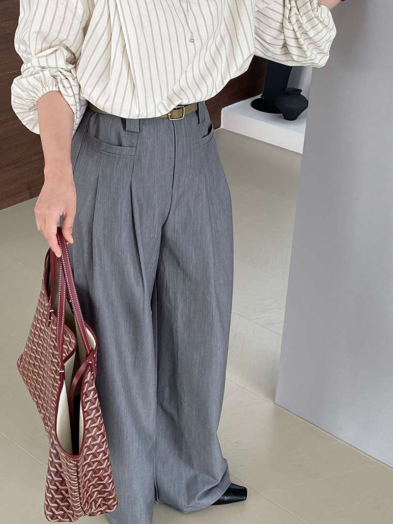 イエベ秋服 クラシカル艶めきワイドパンツ