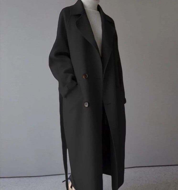 イエベ春/イエベ秋服 上品な襟元が美しいダブルボタンロングコート
