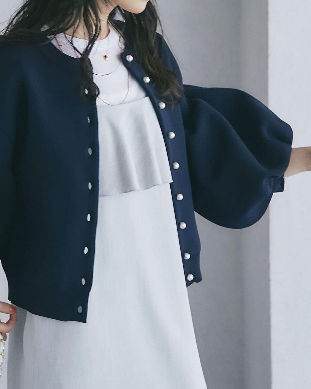 イエベ春/イエベ秋服 パフスリーブニット
