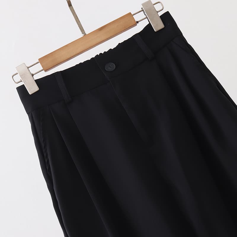 イエベ春/イエベ秋服 リラックスドレープパンツ