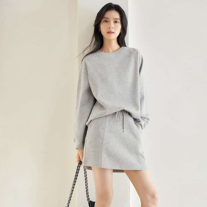 イエベ春/イエベ秋服 スウェットセットアップ