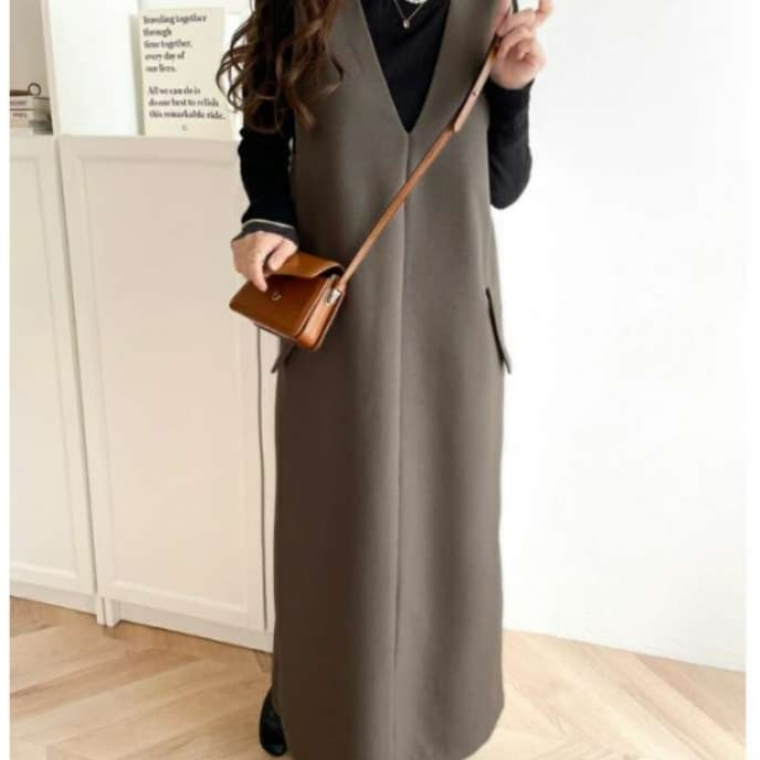 イエベ秋服 シンプル一枚仕立てベストワンピース