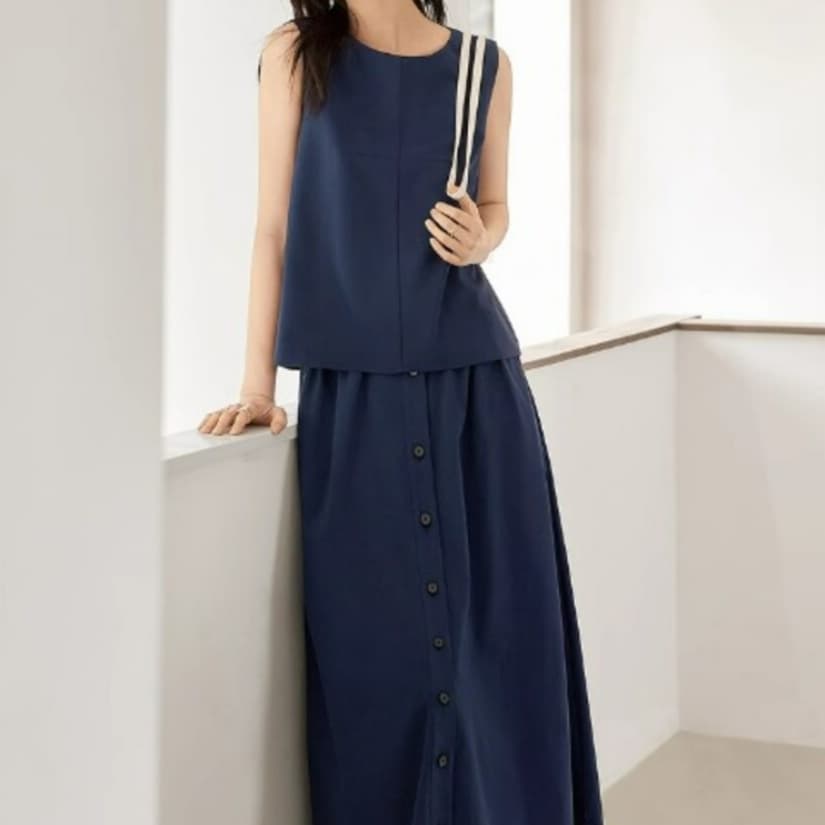 イエベ春/イエベ秋服 ノースリーブ×スカートセットアップ