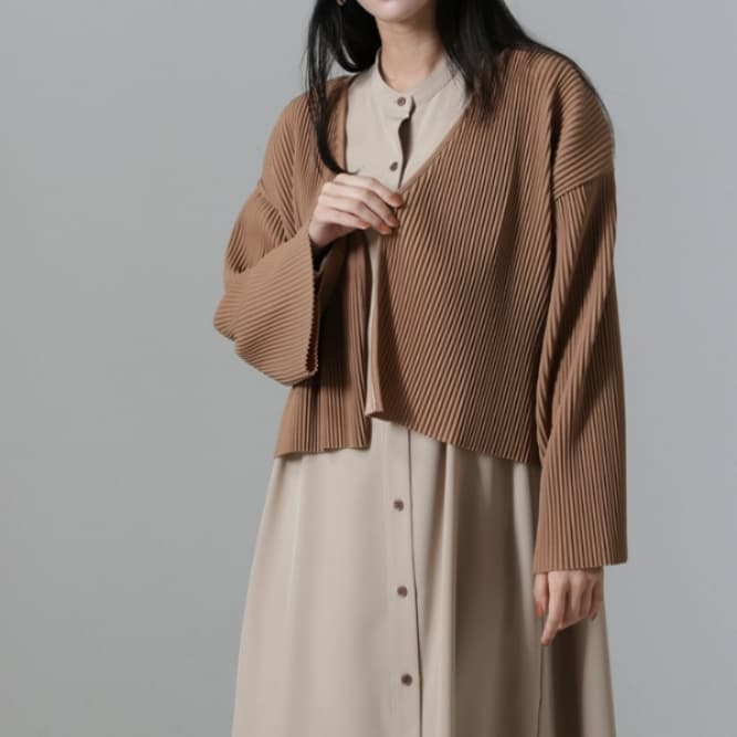 イエベ春/イエベ秋服 プリーツ編み袖カーディガン
