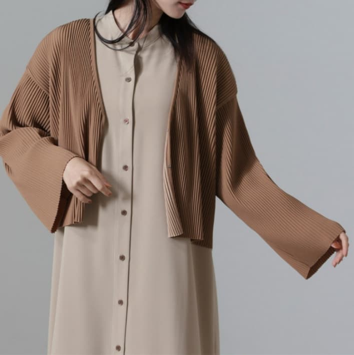 イエベ春/イエベ秋服 プリーツ編み袖カーディガン