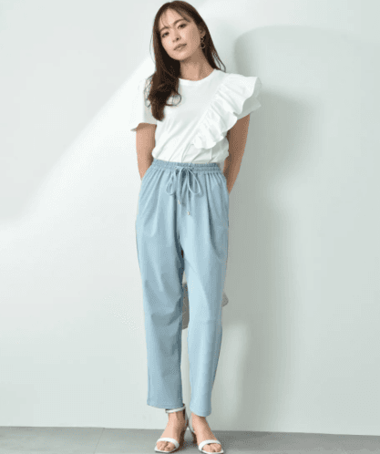 イエベ春/イエベ秋服 すっきりシルエット リラックスパンツ