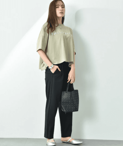 イエベ春/イエベ秋服 すっきりシルエット リラックスパンツ