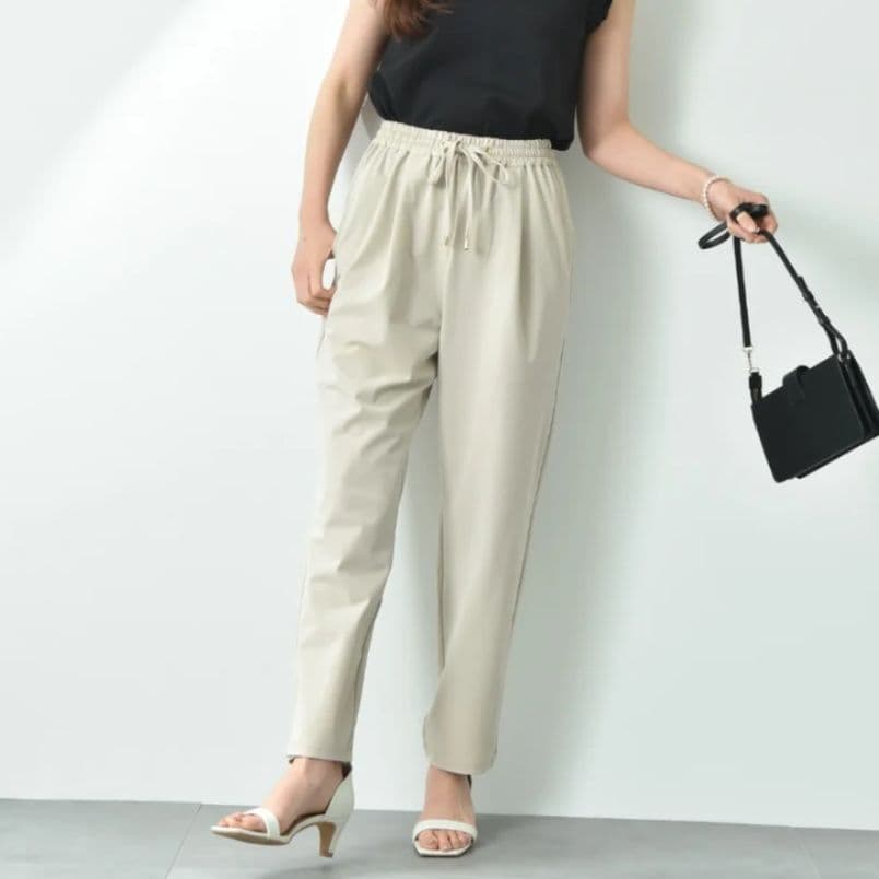 イエベ春/イエベ秋服 すっきりシルエット リラックスパンツ